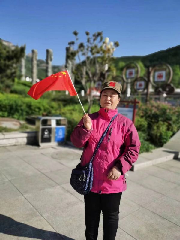 泰安明成家政服務(wù)有限公司打造泰安上門(mén)服務(wù)公司，獻(xiàn)愛(ài)心